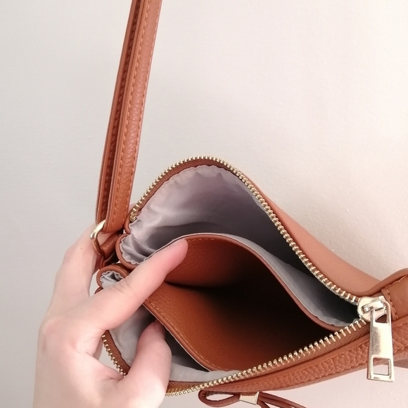 Leather Bow Crossbody - Picture 7 of 11
